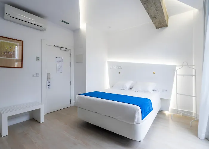 Atarazanas Malaga Boutique Hotel